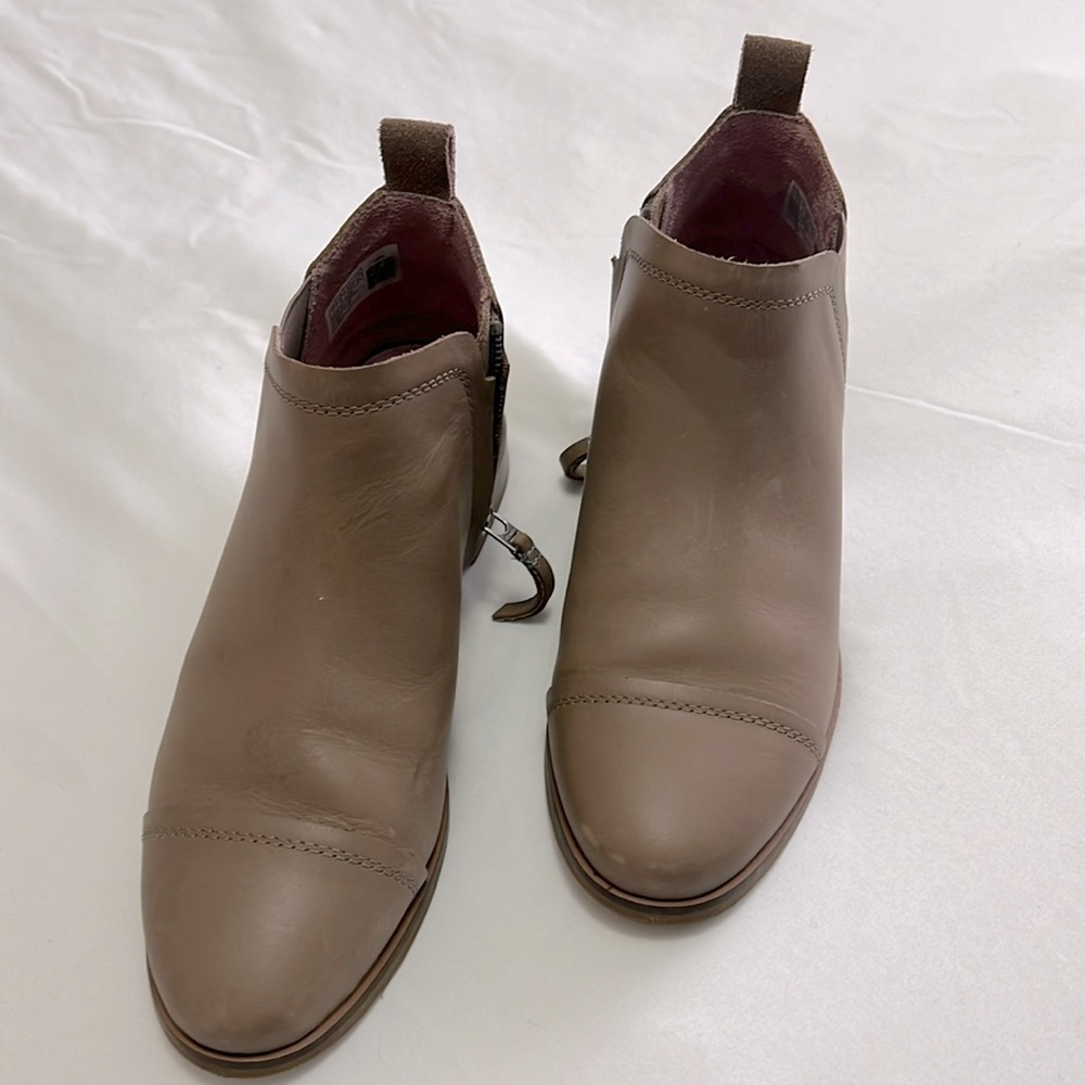 Toms ankle boots
